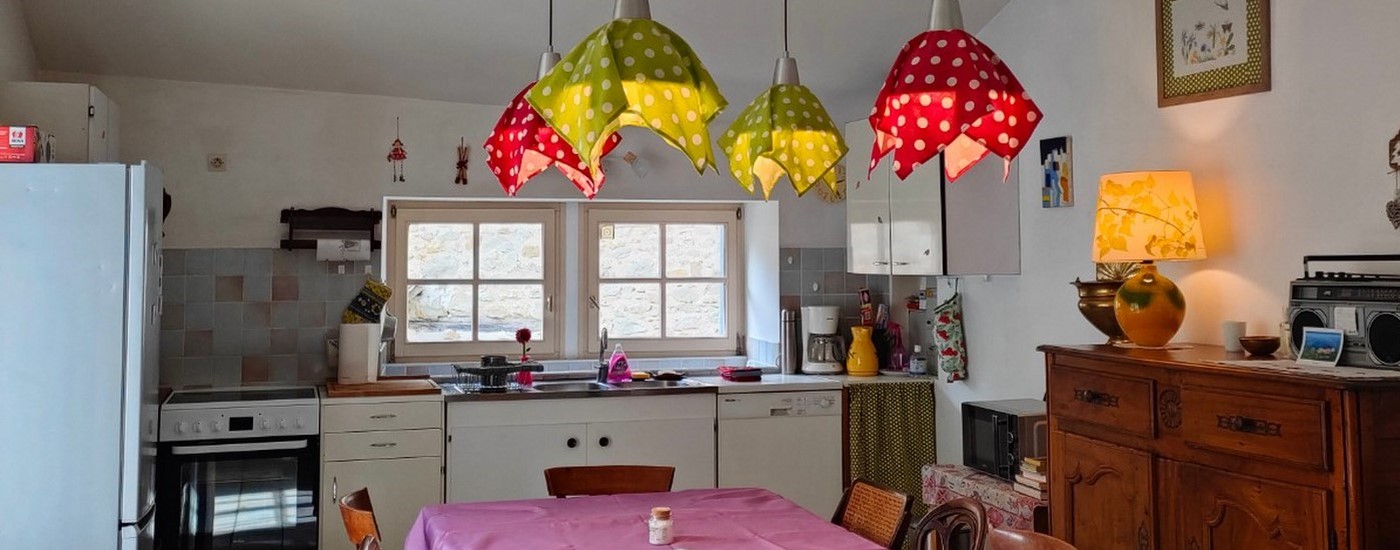 gites-de-la-chaudiere-gite-les-ailliers-cuisine.jpg